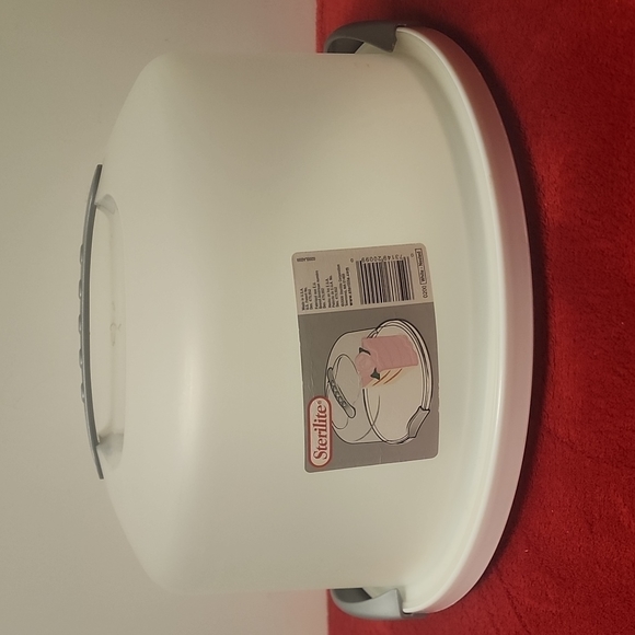 Sterilite Kitchen Sterilite Cake Carier Made In Usa Poshmark